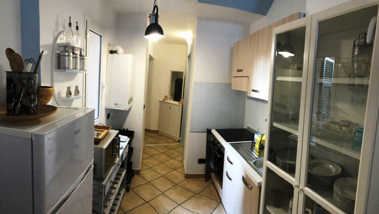 Sweety House Apartment อาลัสซิโอ ภายนอก รูปภาพ